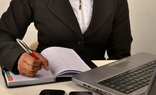 Llamado Aspirantes para cobertura de cargo AUXILIAR ADMINISTRATIVO PARA DESEMPEÑAR FUNCIONES EN EL DEPARTAMENTO DE RECURSOS HUMANOS
