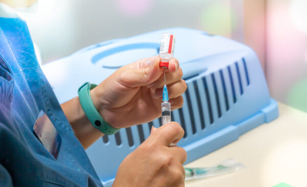 LLAMADO A VACUNADOR (SUPLENTE) PARA SAN JOSÉ DE MAYO Y FILIALES